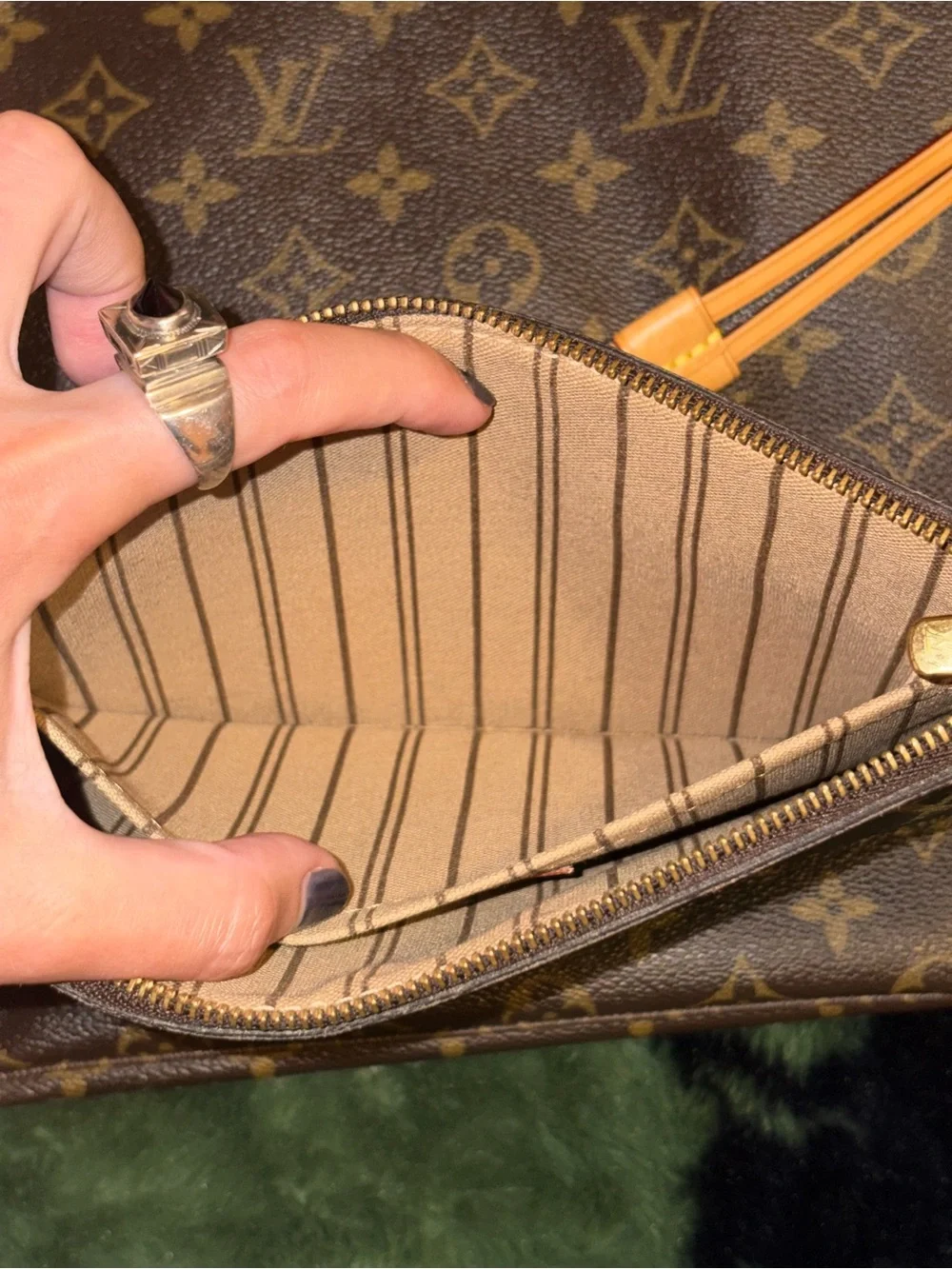 Louis Vuitton Monogram Canvas Tote with Vachetta Trim (Brown & Tan)